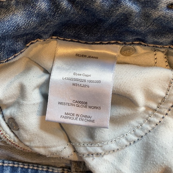 Silver Jeans cut off capris. 31W/22 1/2L - Picture 4 of 4